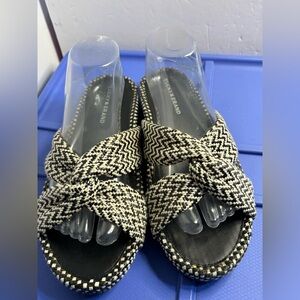 LUCKY BRAND CRISS CROSS SLIP ON SANDALS US 10 Excellent Preowned Condition